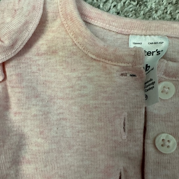 Baby Heart Cardigan - Picture 2 of 3